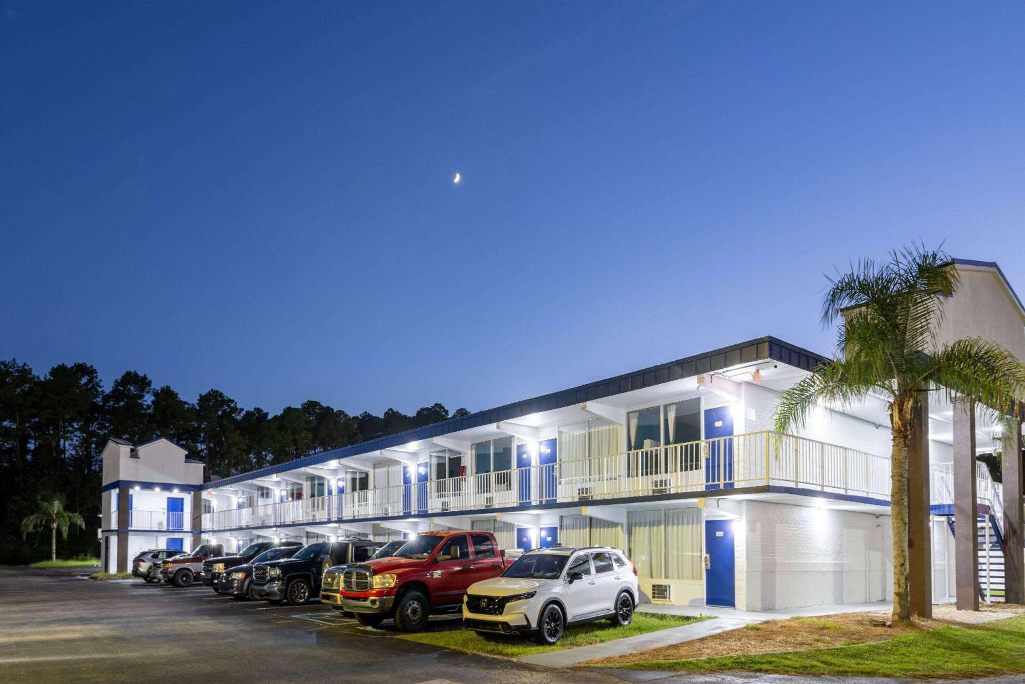 Travelodge By Wyndham Kingsland Ga ภายนอก รูปภาพ